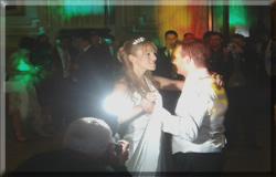 Wedding Disco plays first Dance 