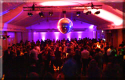 DJ Gareth Walton at Ascot,  Christmas 2008.