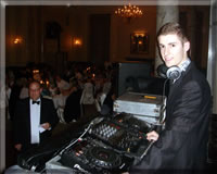DJ Stuart McMahon - Brilliant Wedding and Corporate DJ for London Region