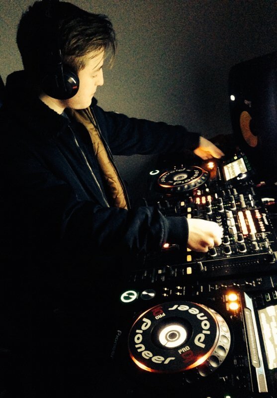 DJ Robbie behind the decks for Platinum DJs.