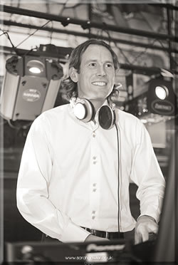 DJ Jason Dupuy playing at a Wedding Disco in Satationer's Hall, London. Photo kindly donated by Photographer Sarah Gawler - Tel 07900 561 975