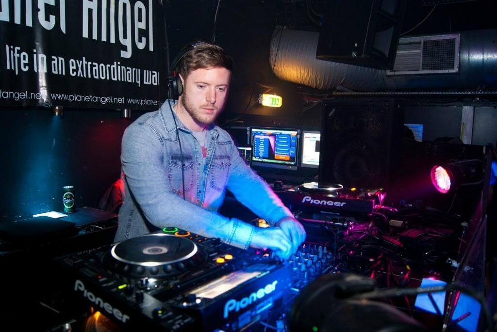 DJ Karl F - Platinum DJs provide professional, experienced DJ Hire in ...